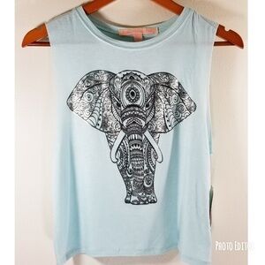 Rebellious One Graphic Elephant print sz Medium